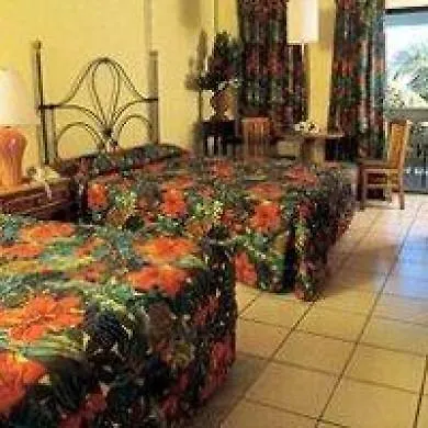 Turtle Cove Inn Hotel