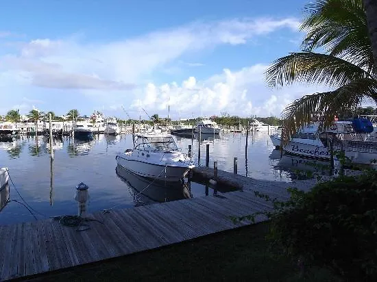 Turtle Cove Inn 2*, Turtle Cove Turks And Caicos Islands
